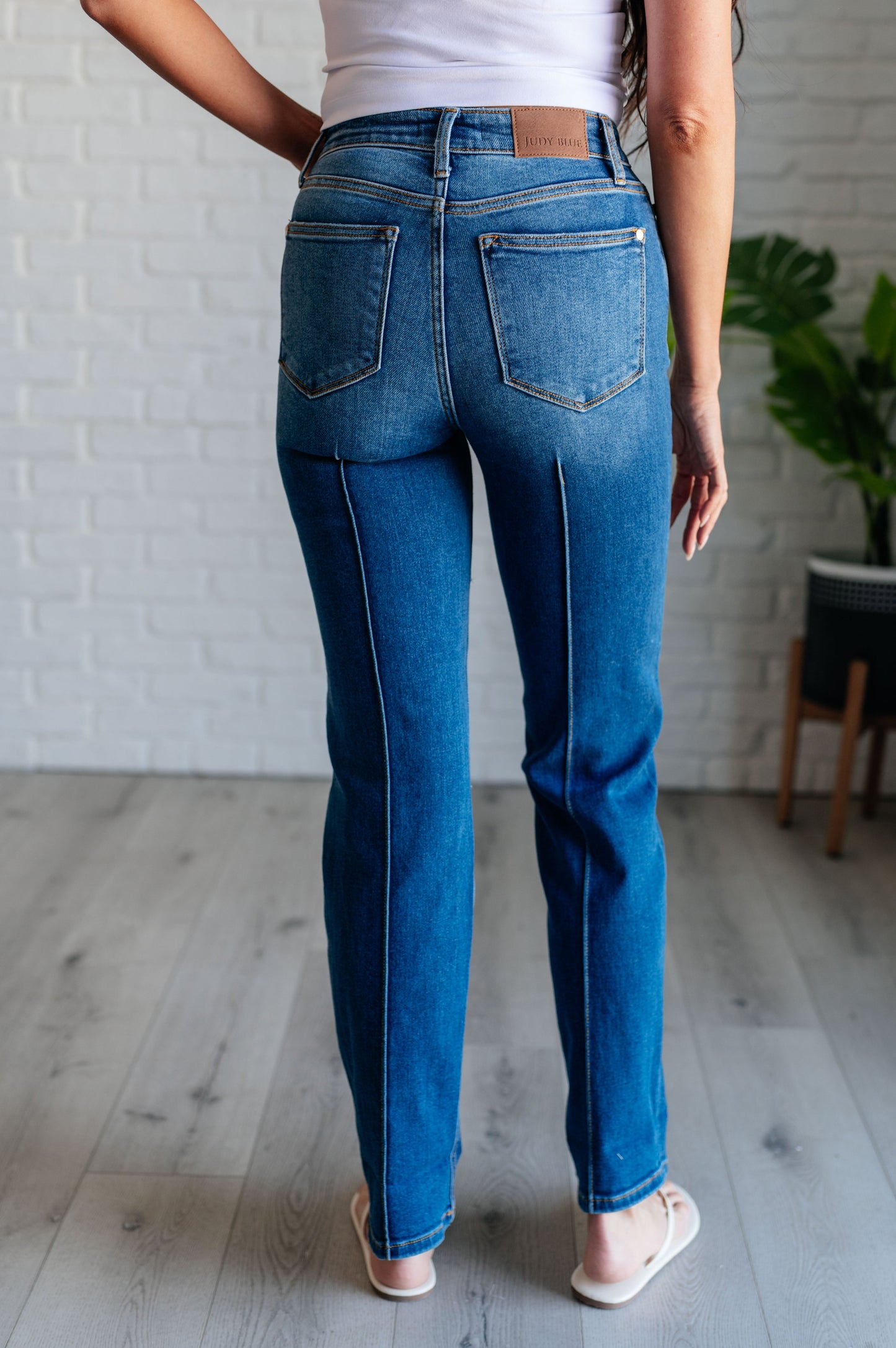 Judy Blue ~ Campbell High Rise Center Seam Detail Straight Jeans