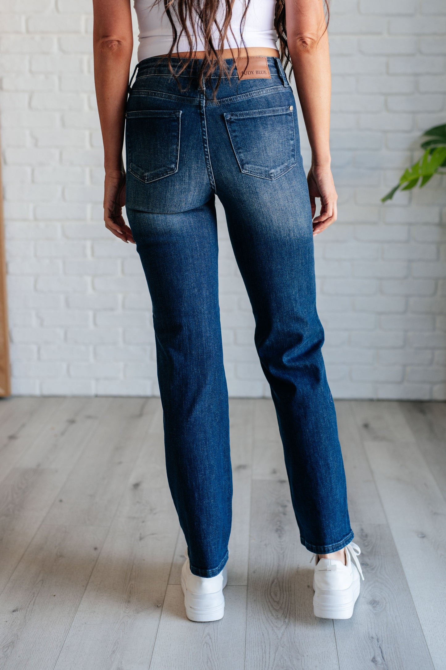 Judy Blue ~ Muriel Mid Rise Control Top Classic Straight Jeans