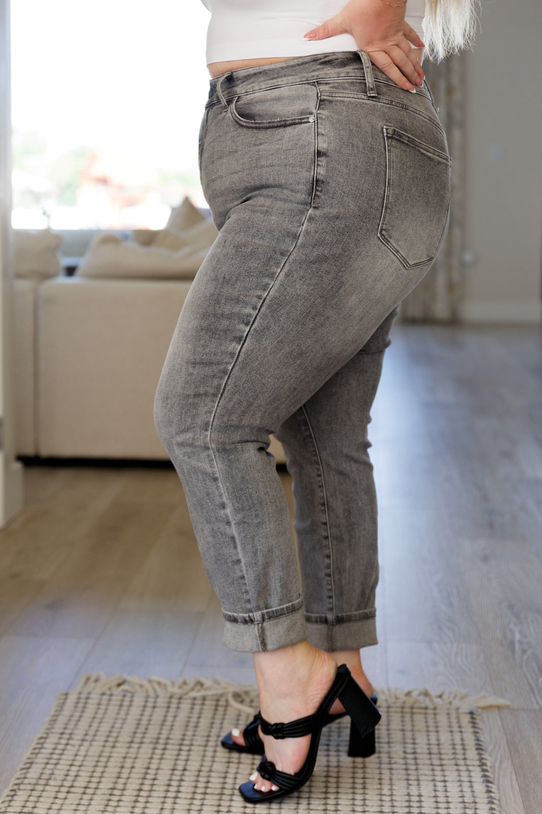 Judy Blue ~ Charlotte High Rise Stone Wash Slim Jeans in Gray