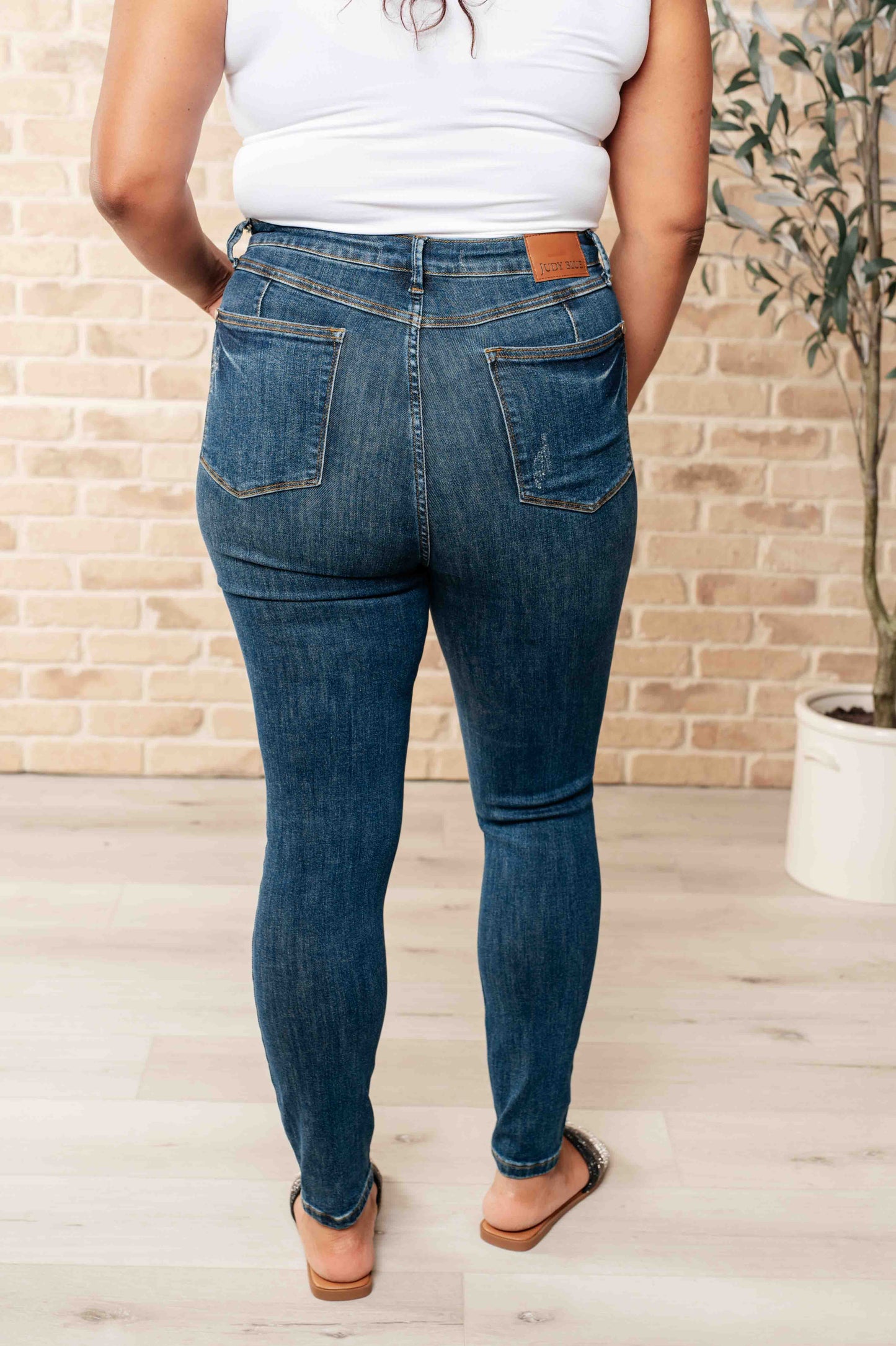 Judy Blue ~ Cora High Rise Control Top Skinny Jeans