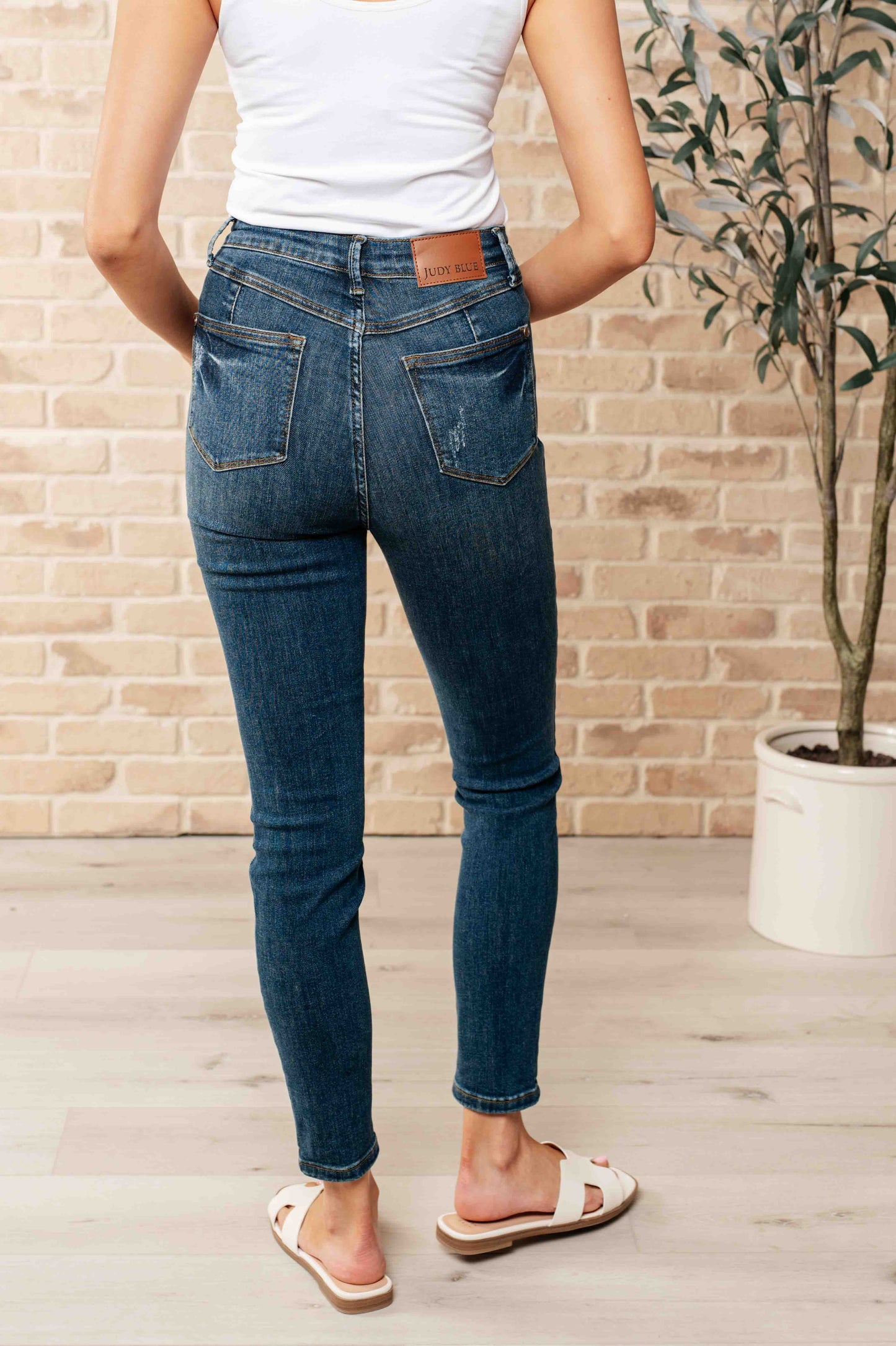 Judy Blue ~ Cora High Rise Control Top Skinny Jeans