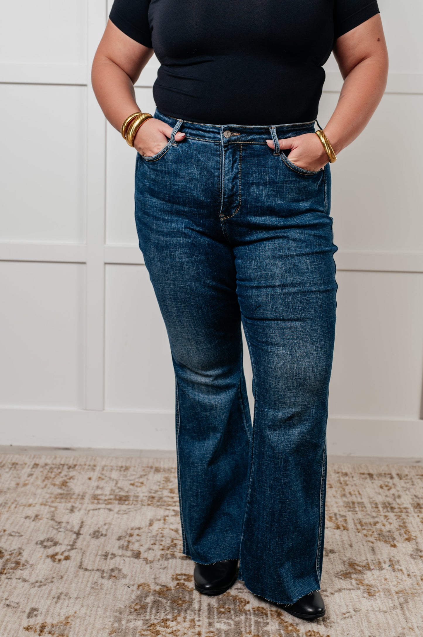 Judy Blue ~ Edna High Rise Control Top Shield Pocket Flare Jeans