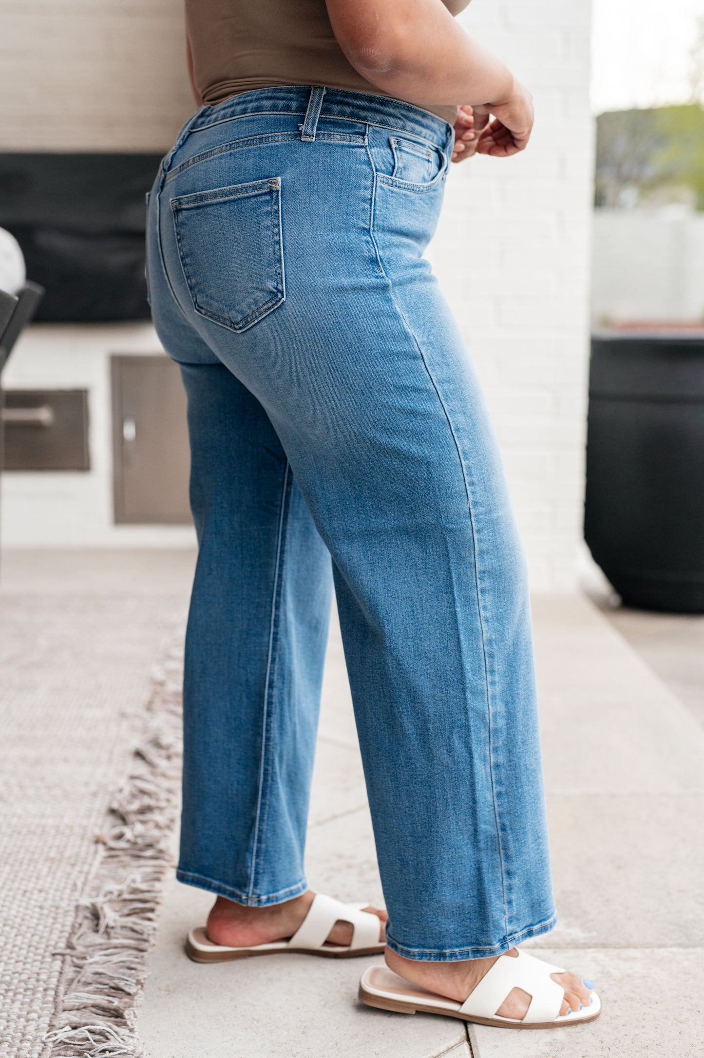 Judy Blue ~ Hayes High Rise Wide Leg Crop Jeans