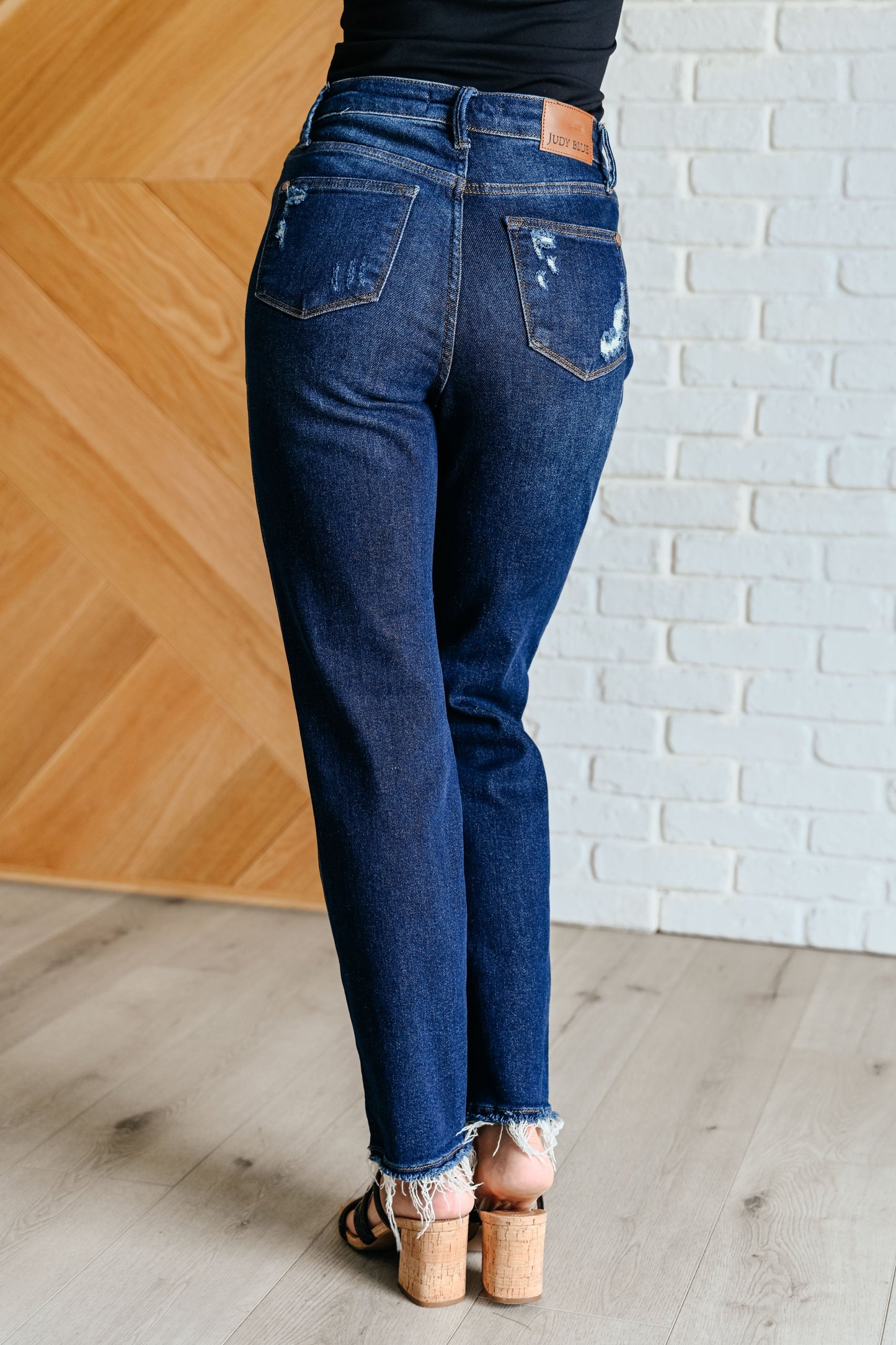 Judy Blue ~ Montana High Rise Rigid Magic Distressed Straight Jeans