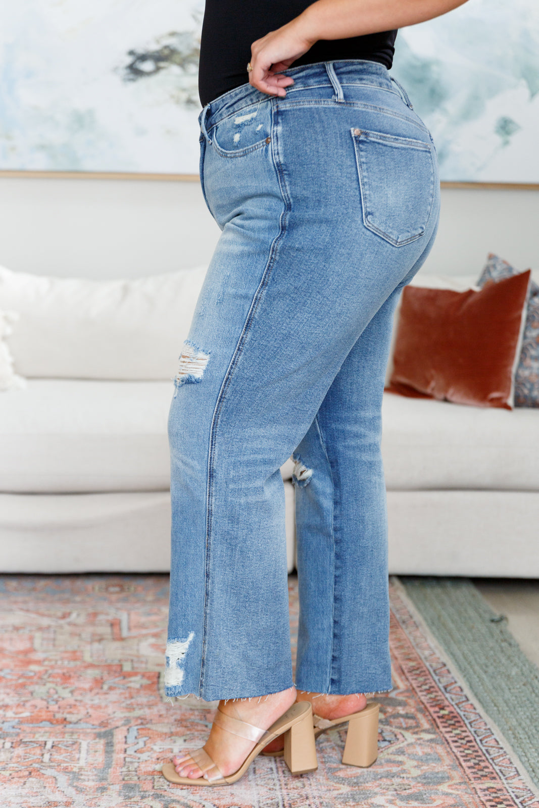 Judy Blue ~ Nora High Rise Rigid Magic Destroy Slim Straight Jeans